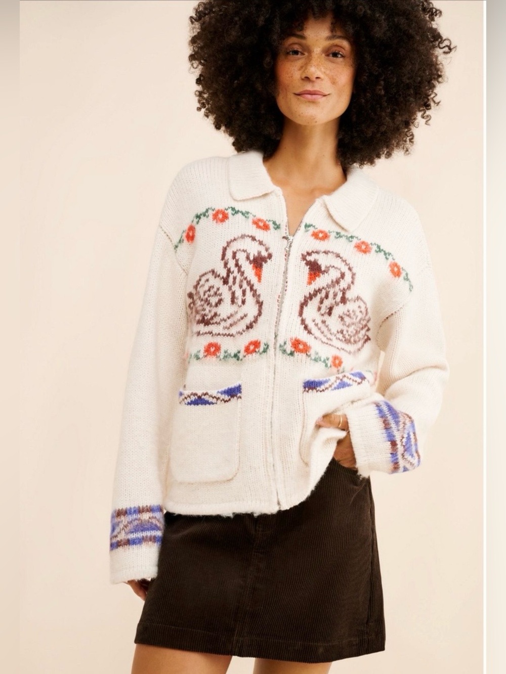 Obey Cream Zip-Up Swan Intarsia Zip-front Cardigan with Floral Trim